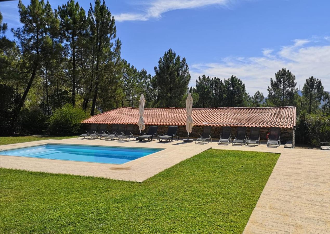 Quinta Dos Morangueiros Villa Armamar Exterior photo
